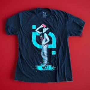 Too Many Loose Strings To The Last Drop Tshirt Size Large Good Used Condition